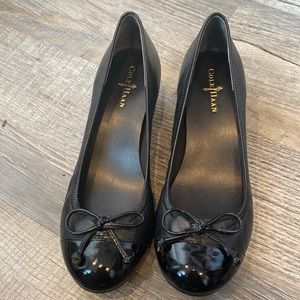 Cole Haan Slip On Wedges with a bow also with Nike Air bottom, Size 5 new